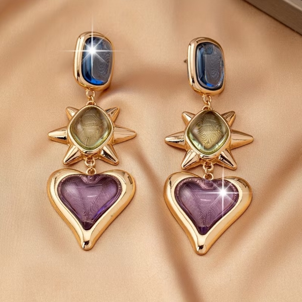 NEW❗️Statement Heart & Sun Drop Earrings. Unique Earrings. ☀️💜 A3-126 - Picture 4 of 5